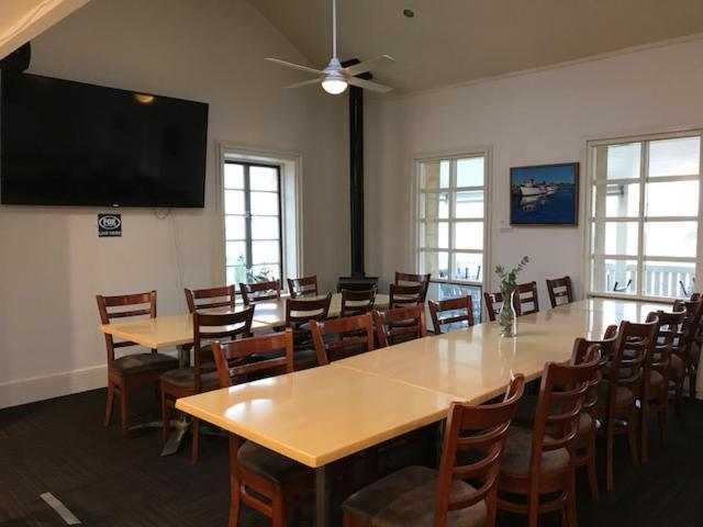 Caledonian Inn Robe Ngoại thất bức ảnh