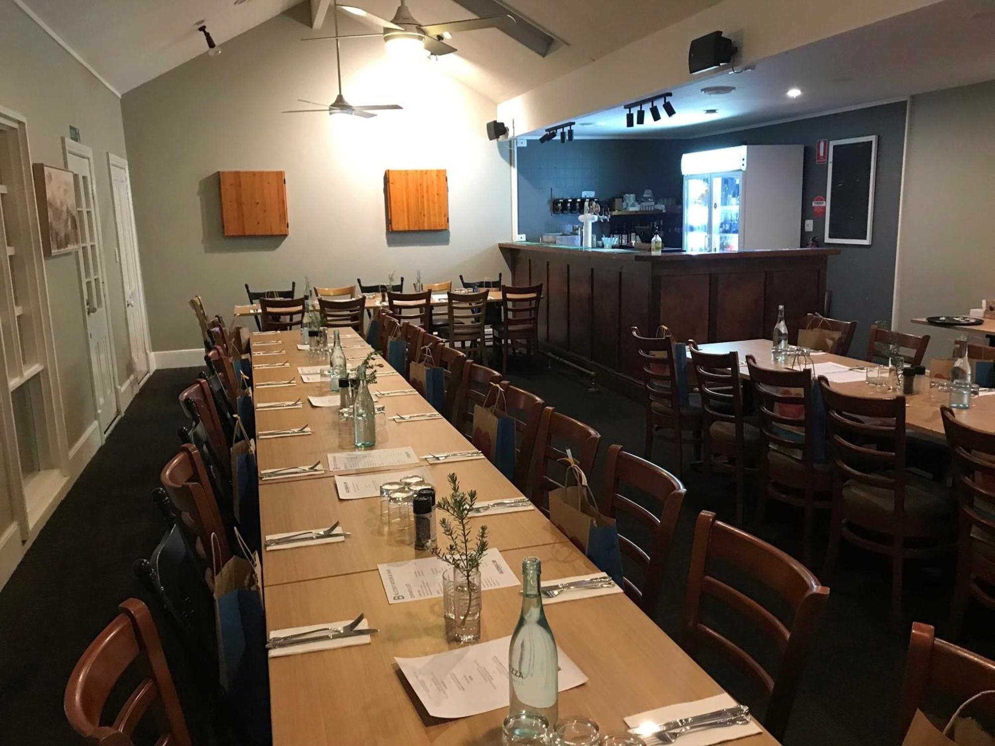 Caledonian Inn Robe Ngoại thất bức ảnh