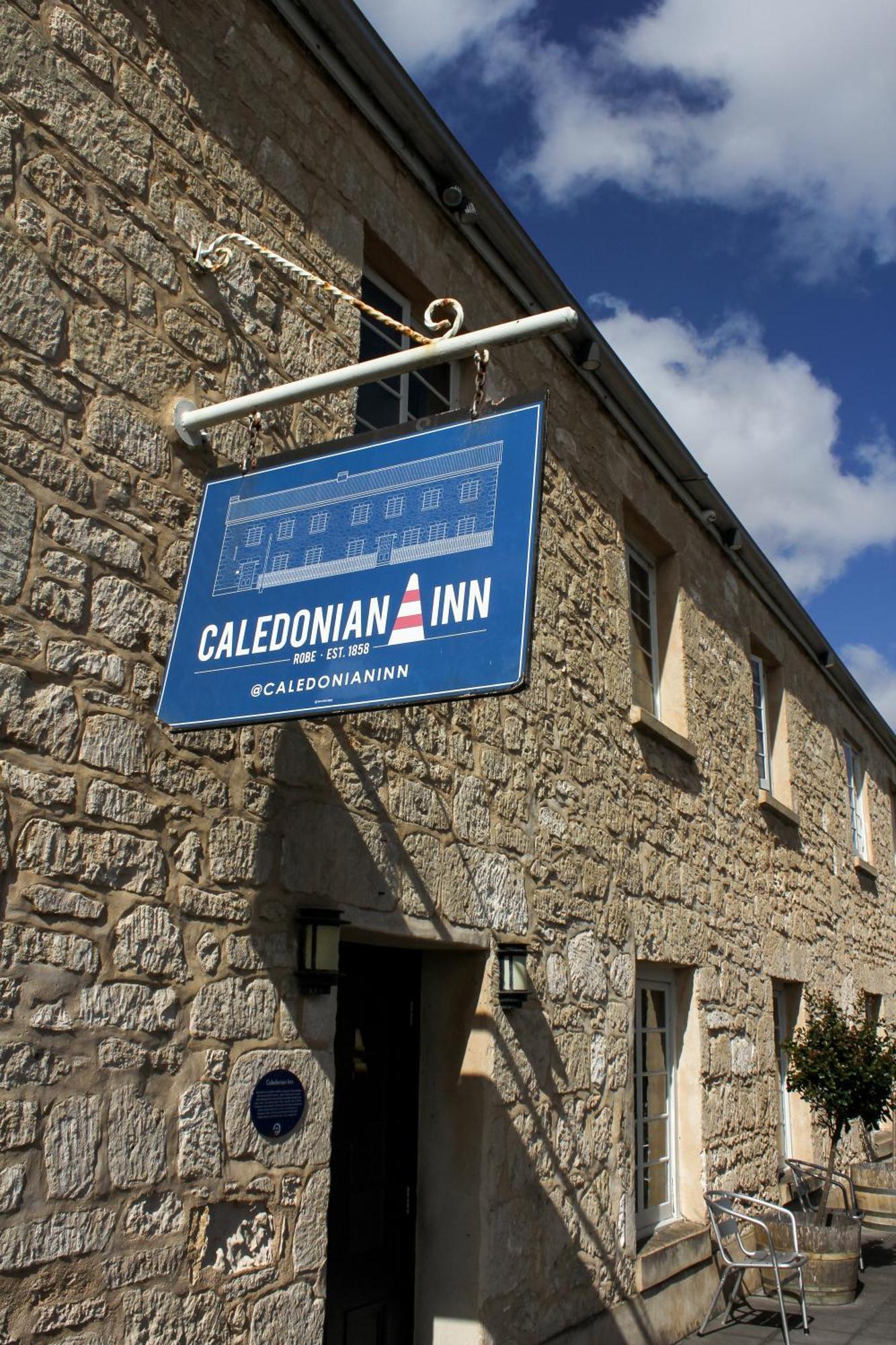 Caledonian Inn Robe Ngoại thất bức ảnh